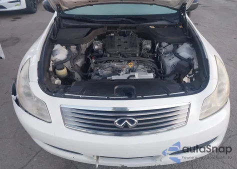 2009 Infiniti G37 Journey z USA, uszkodzony, nr VIN JNKCV61E19M303594